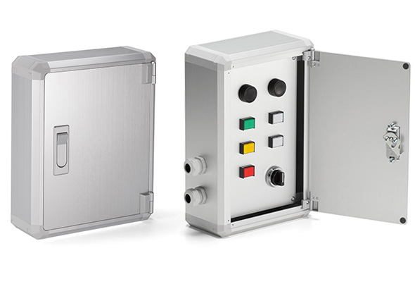 ALUMINIUM BOX WITH HINGED DOOR - FCW series